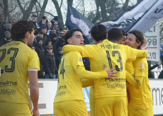 Calcio Serie C - L’Ascoli batte il Legnago e conquista la quarta vittoria di fila